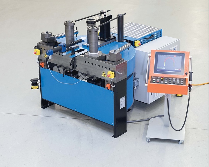 22_PBT_Broschuere_A4_RU_print.jpg